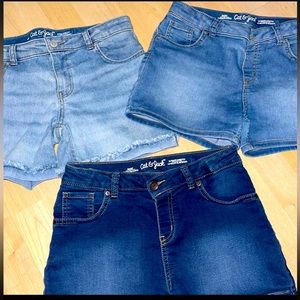 Girl Shorts size L 10-12 plus from Cat and Jack